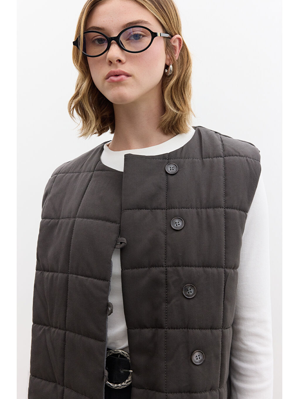 Kapitone Kısa Fit Yelek Antrasit-1