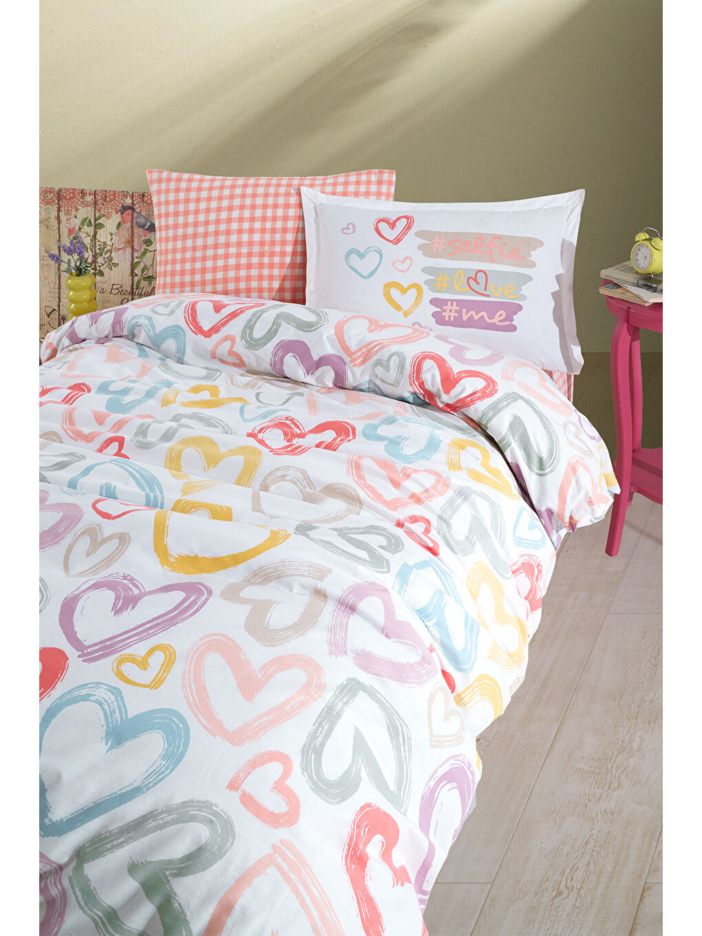 Pembe %100 Pamuk Nevresim Takımı Tek Kişilik Selfie