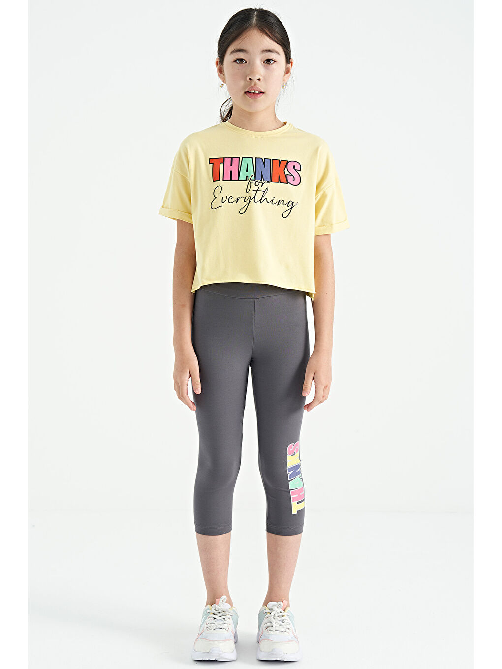 Sarı - Koyu Gri Yazı Baskılı Oversize Kız Çocuk Crop Tayt Takım - 75133