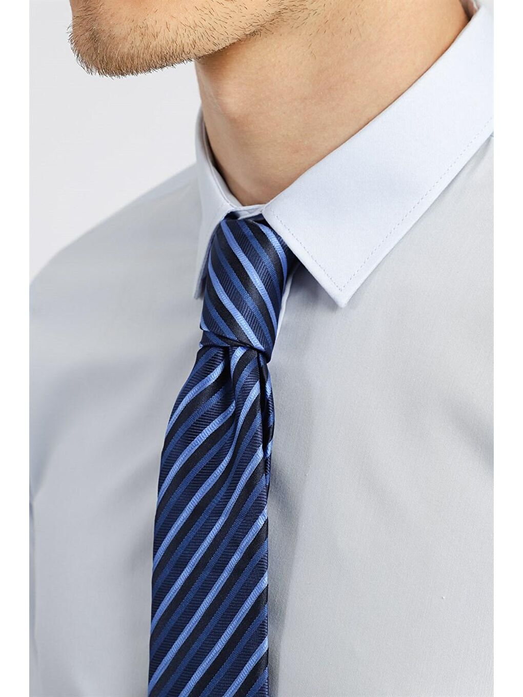 Mavi Slim Fit Dar Kesim Küçük Yaka Düz Erkek Gömlek-2