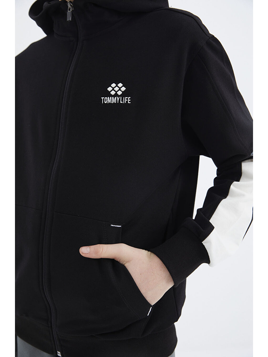 Siyah Fermuarlı Erkek Çocuk Sweatshirt - 11180-4