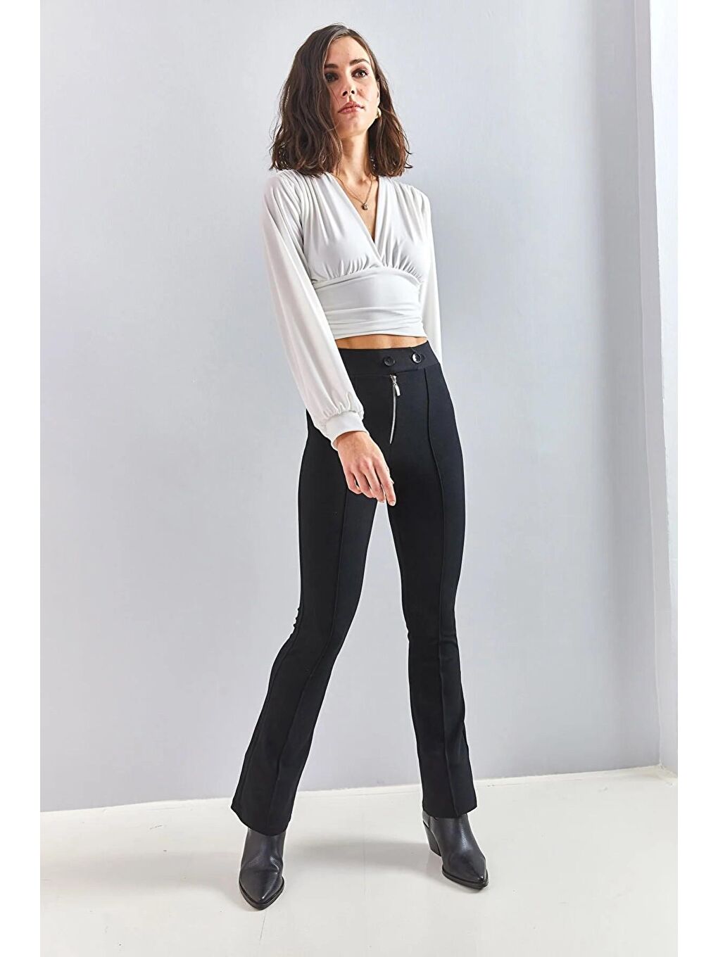 Siyah Kadın Yüksek Bel Fermuarlı İspanyol Paça Çimalı Pantolon-3