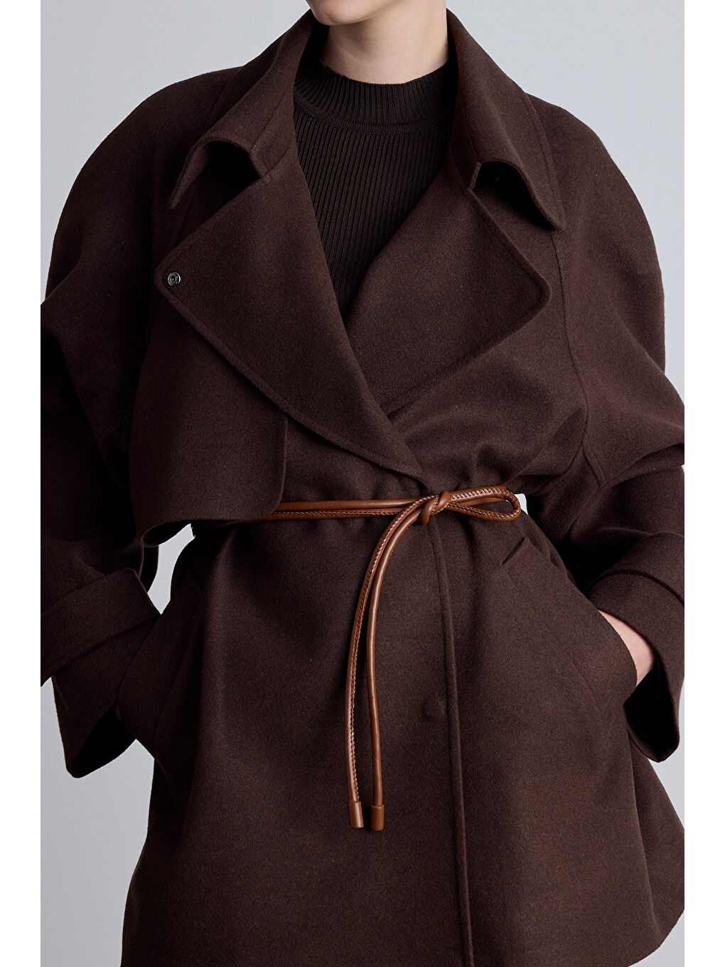 Kahverengi Bağlamalı Kordon Deri Kemer Camel