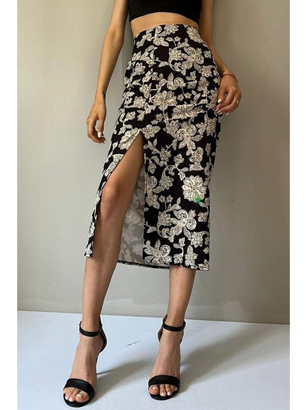 Beyaz Çiçekli Midi Boy Büzgülü Keten Görünümlü Etek Mg1540-1