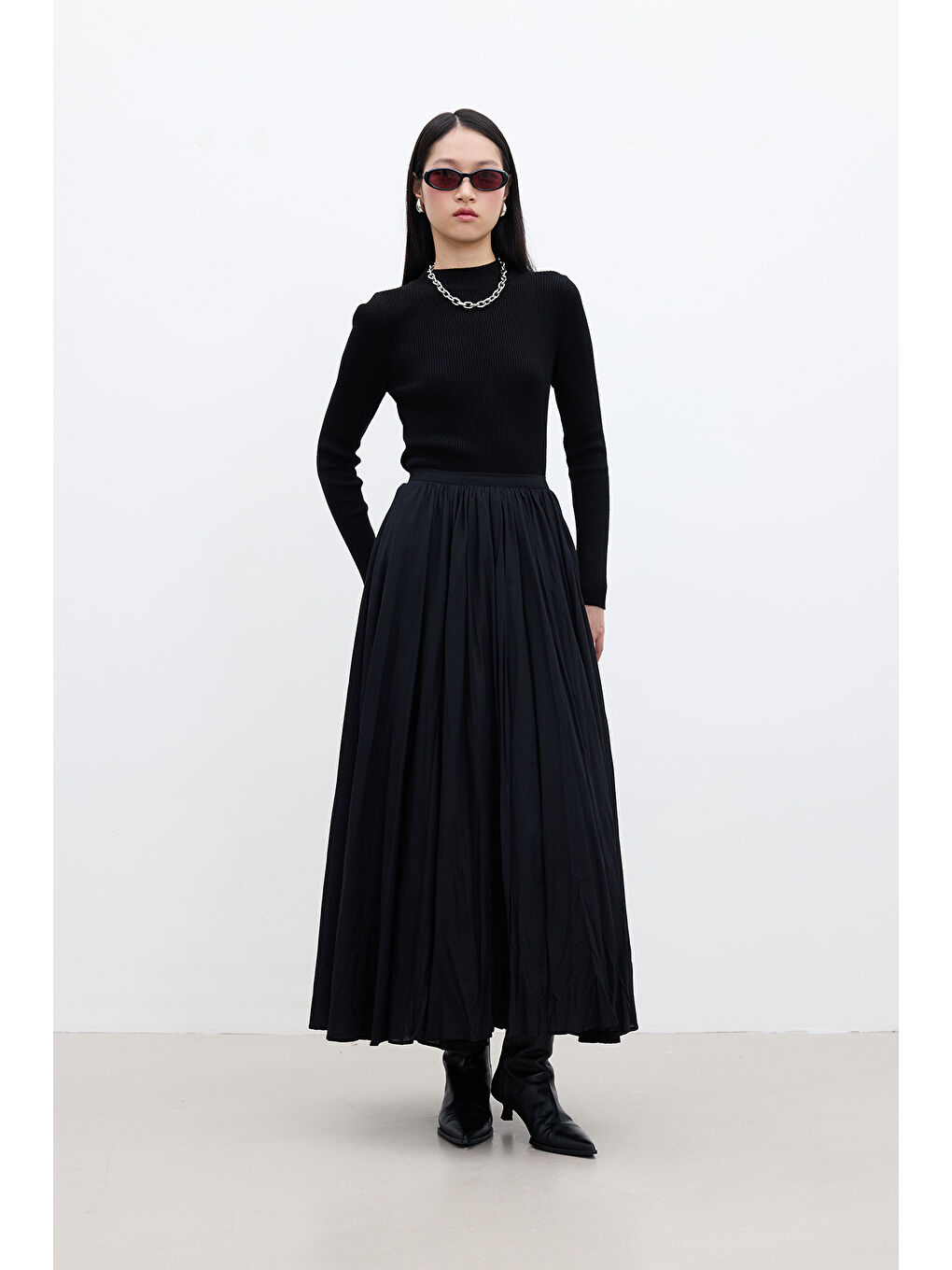 Pılıse Maxı Etek Siyah-3