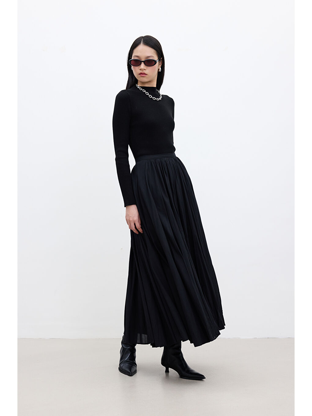 Pılıse Maxı Etek Siyah-5