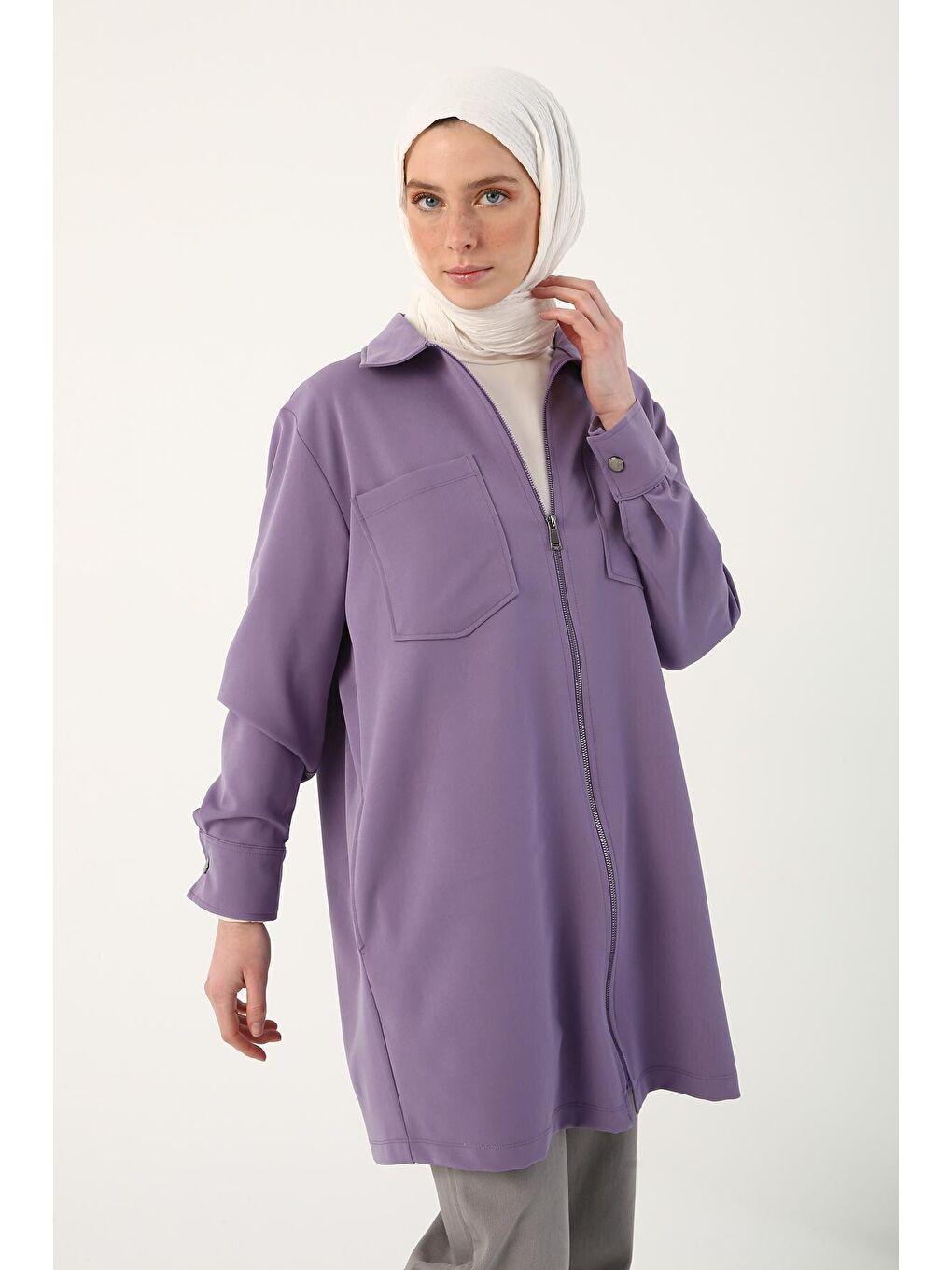 Mor Büyük Cepli Fermuarlı Rahat Kalıp Ferace-3
