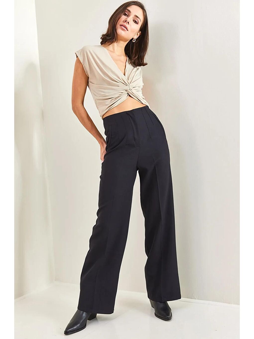 Siyah Kadın Gizli Cepli Çimalı Plazzo Pantolon-1