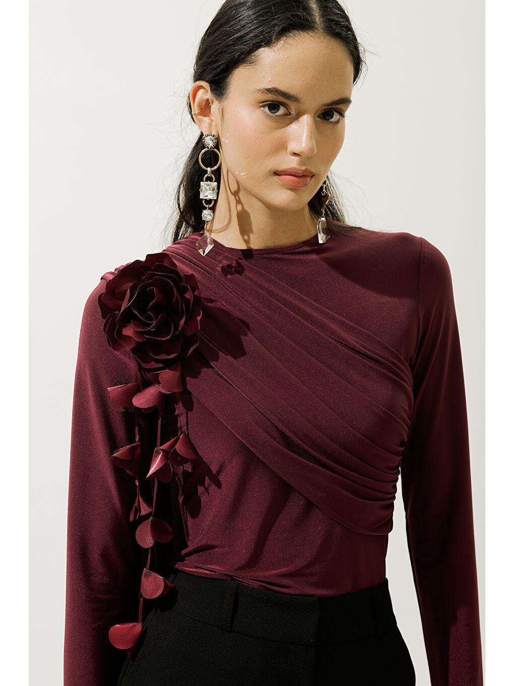 Pelerin Detaylı Bluz Bordo-3