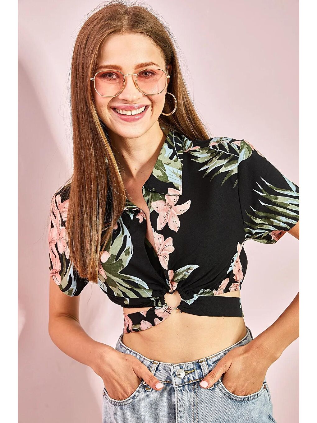 Siyah Kadın Halka Detaylı Bağlamalı Crop Gömlek-1