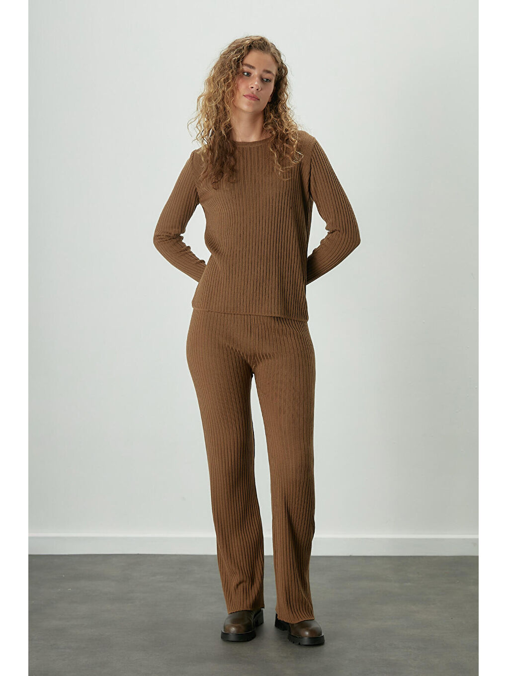 Kahverengi Fitilli Rahat Triko Pantolon Camel-2