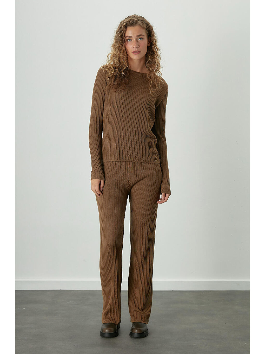 Kahverengi Fitilli Rahat Triko Pantolon Camel-3