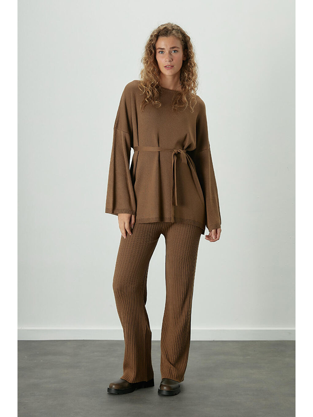 Kahverengi Fitilli Rahat Triko Pantolon Camel-4