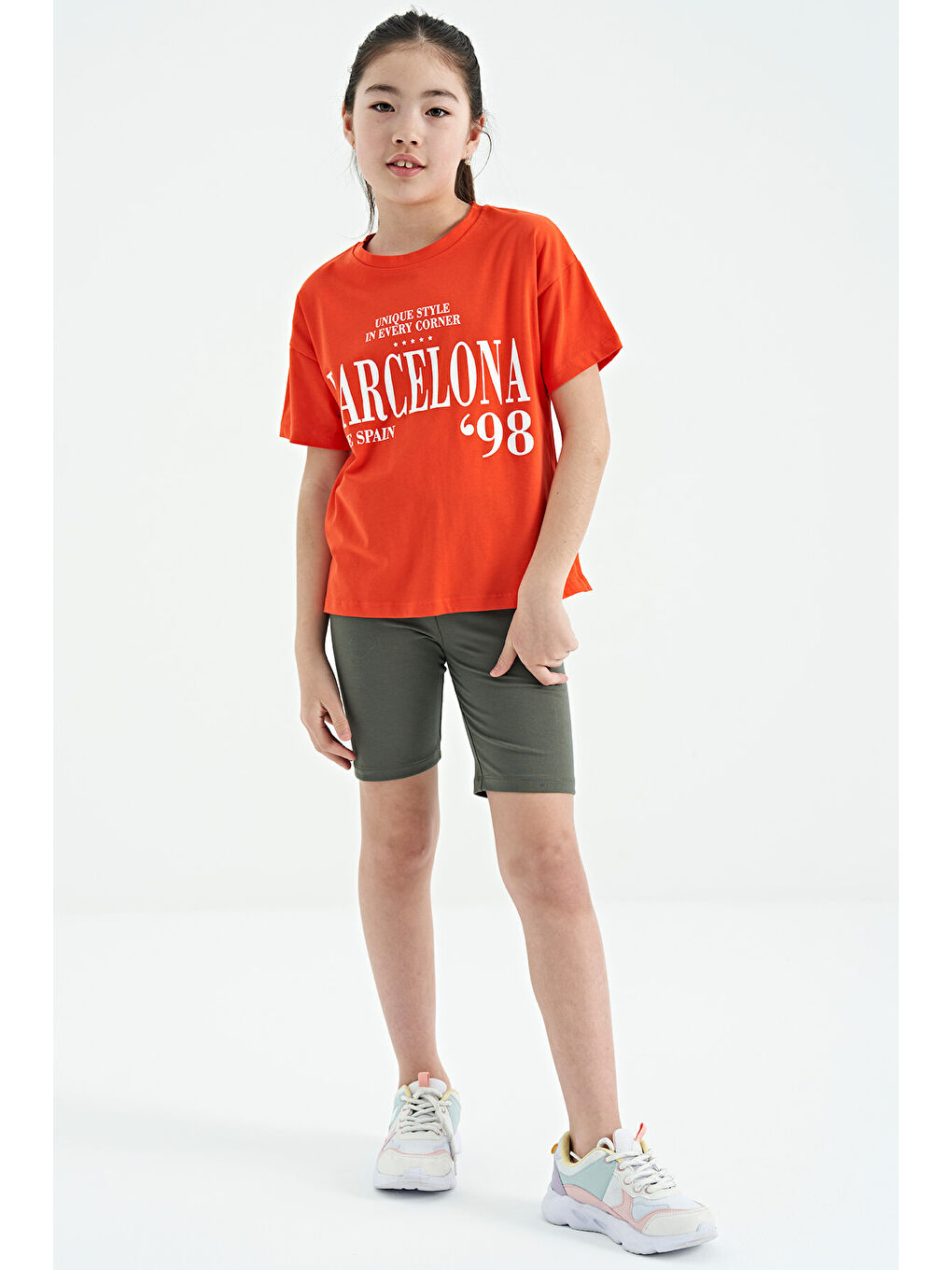 Kırmızı Portakal O Yaka Yazı Baskılı Düşük Omuz Oversize Kız Çocuk Tişört - 75115-6