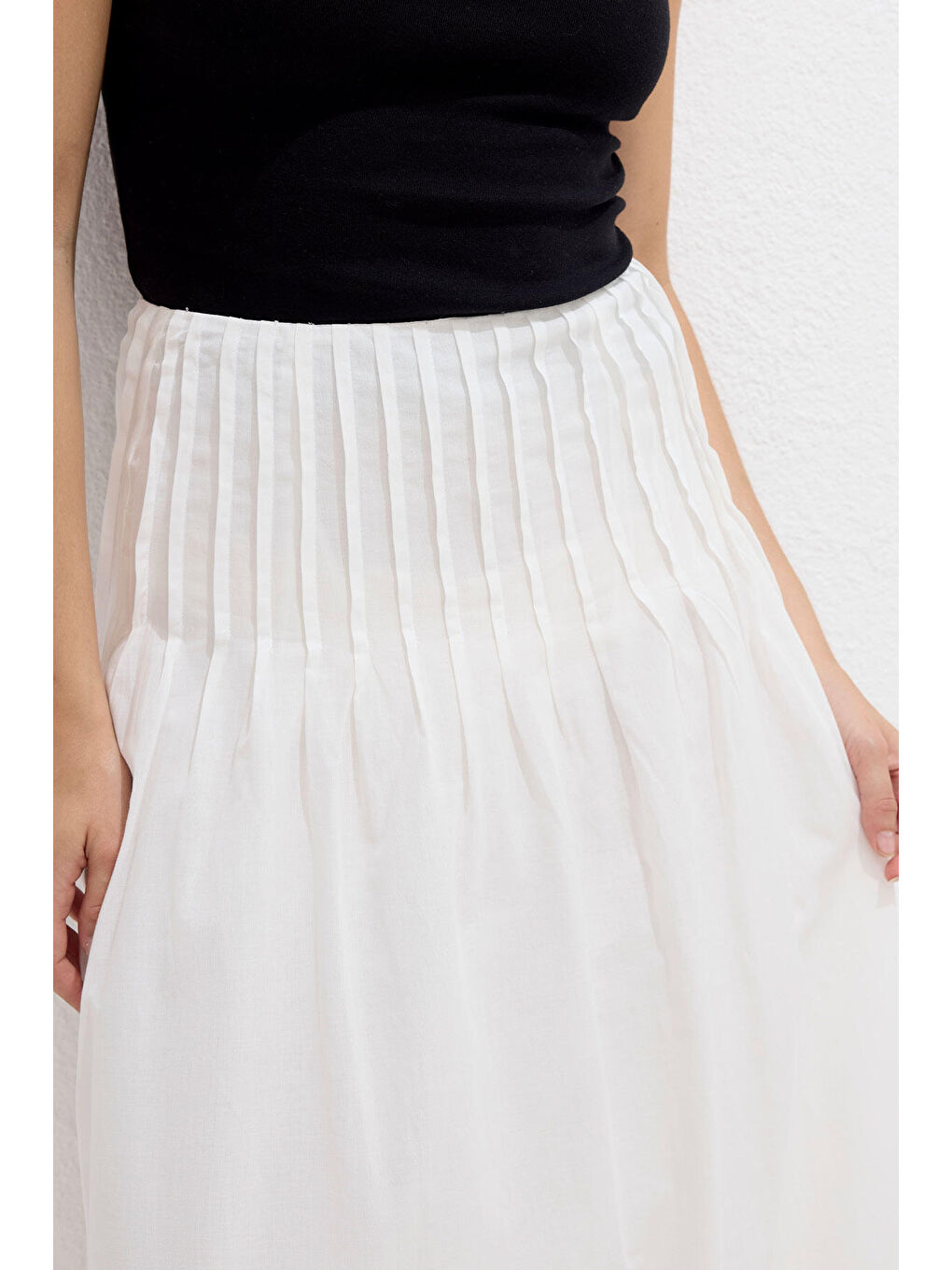 Nervürlü Vual Etek Ekru-1