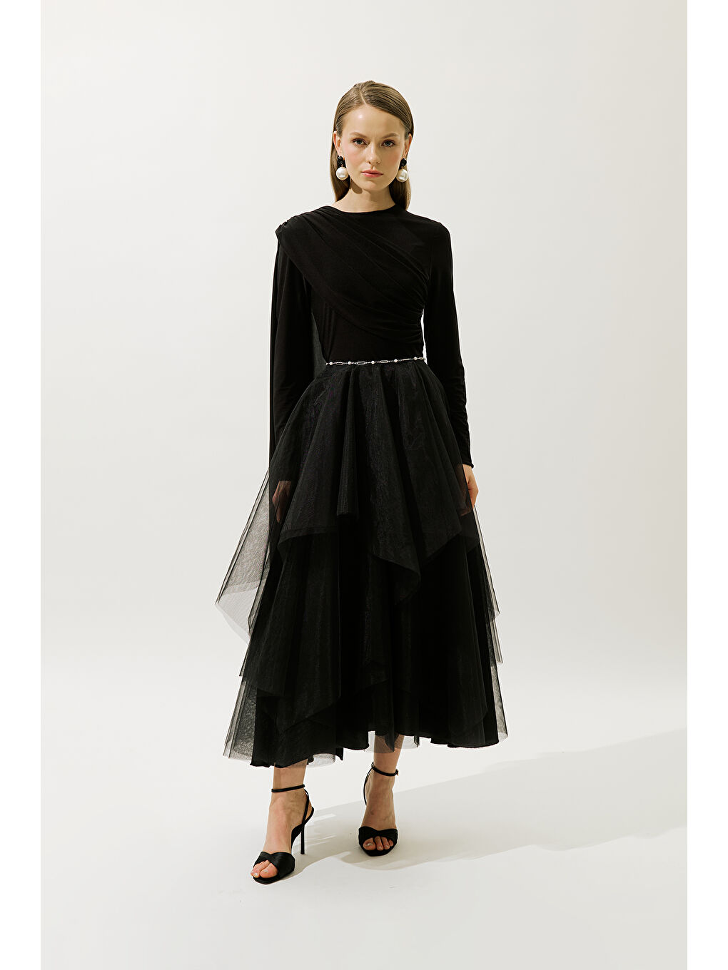 Pelerin Detaylı Bluz Siyah-3