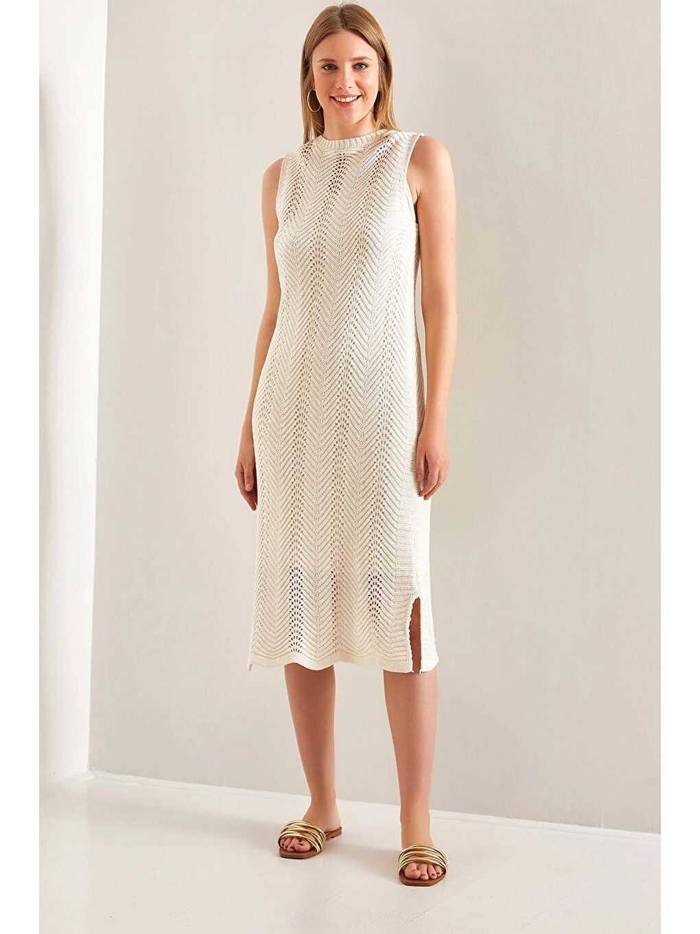 Ekru Kadın Desenli Astarlı Yazlık Triko Elbise-1