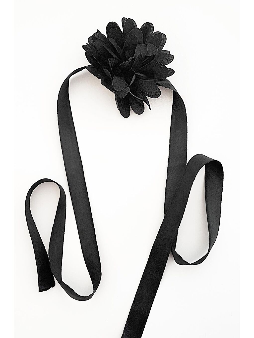 New Obsessions Siyah Şifon Kumaş Çiçek Choker Kolye - 2