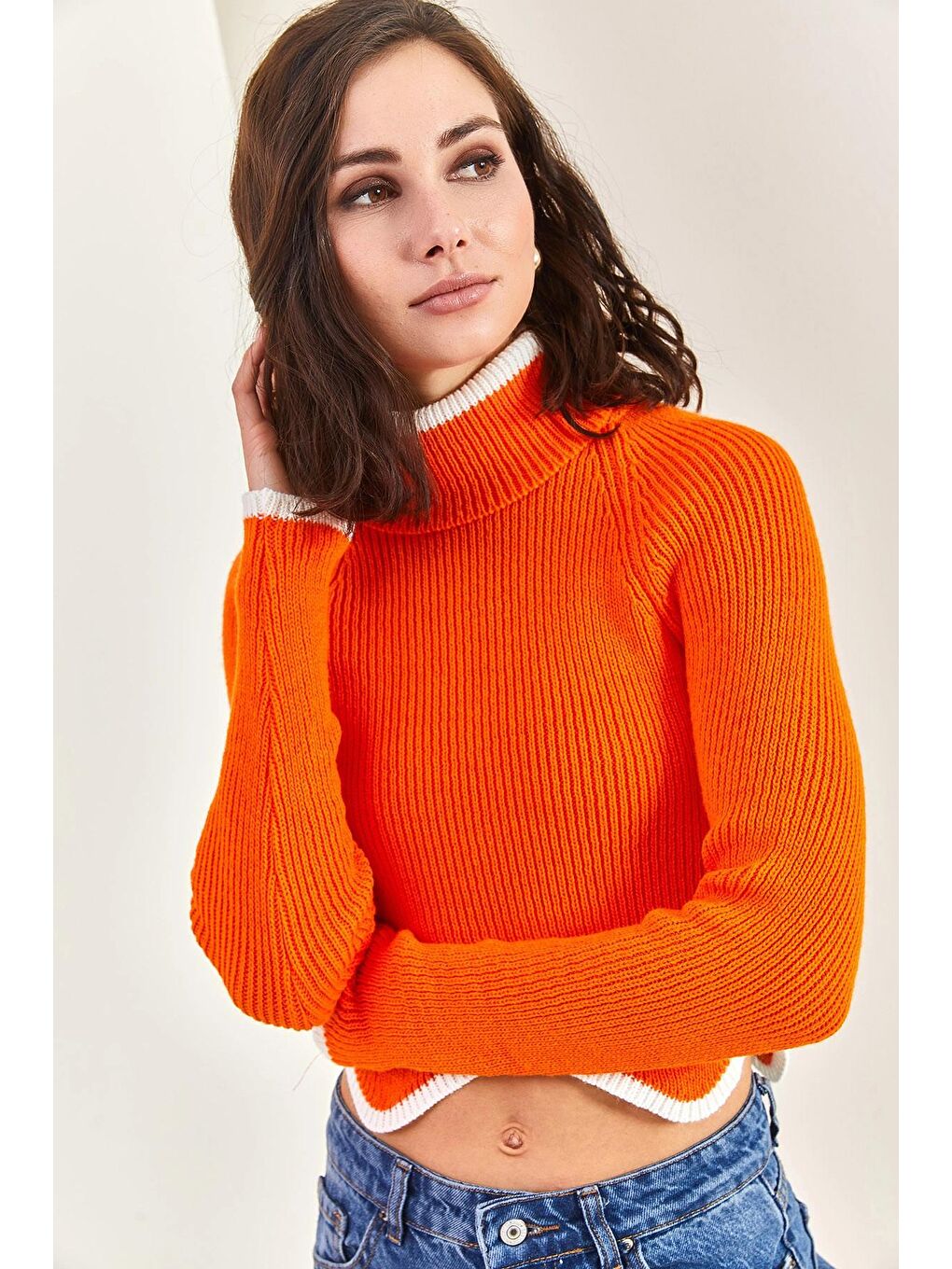 Turuncu Kadın Balıkçı Yaka Crop Kazak-1