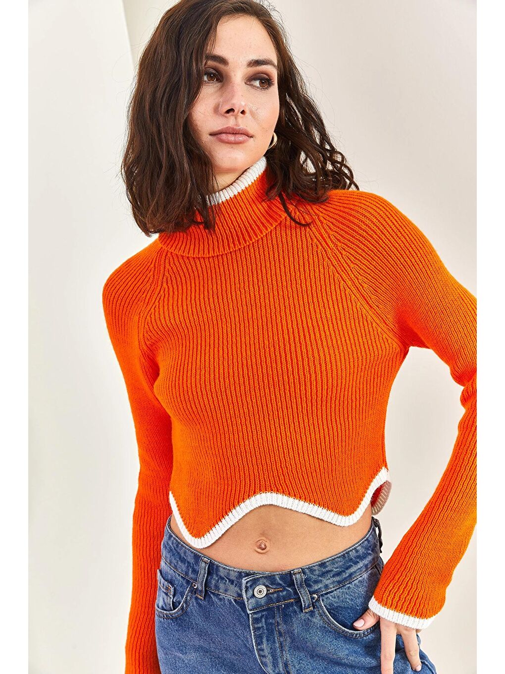 Turuncu Kadın Balıkçı Yaka Crop Kazak-2