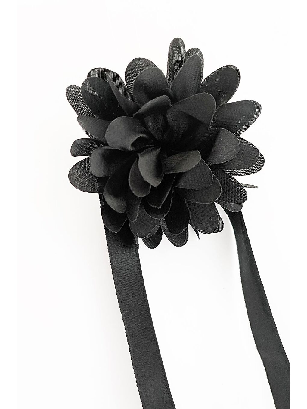New Obsessions Siyah Şifon Kumaş Çiçek Choker Kolye - 3