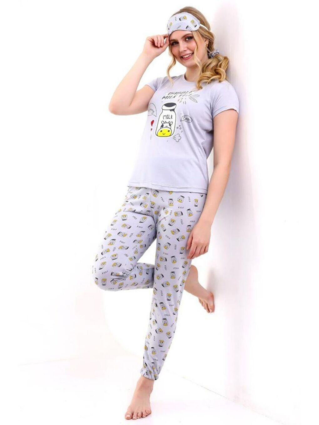 Gri Uyku Bantlı Milk Baskılı Kadın Kısa Kol Pijama Takımı-1