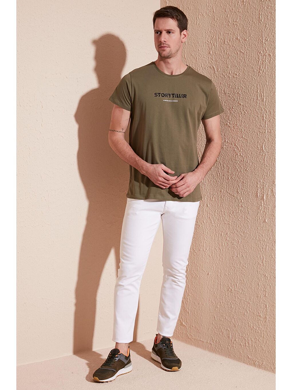 Haki Yazı Baskılı Bisiklet Yaka % 100 Pamuk Slim Fit Tişört 541STORYTELLER-1