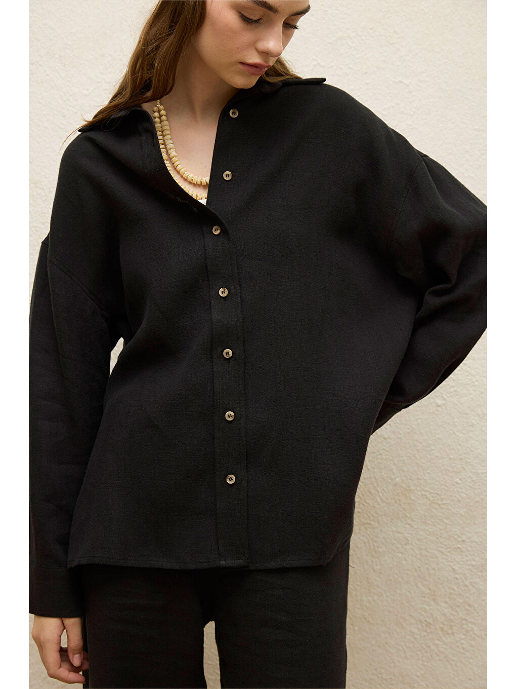 Keten Oversize Düğmeli Gömlek Siyah-5