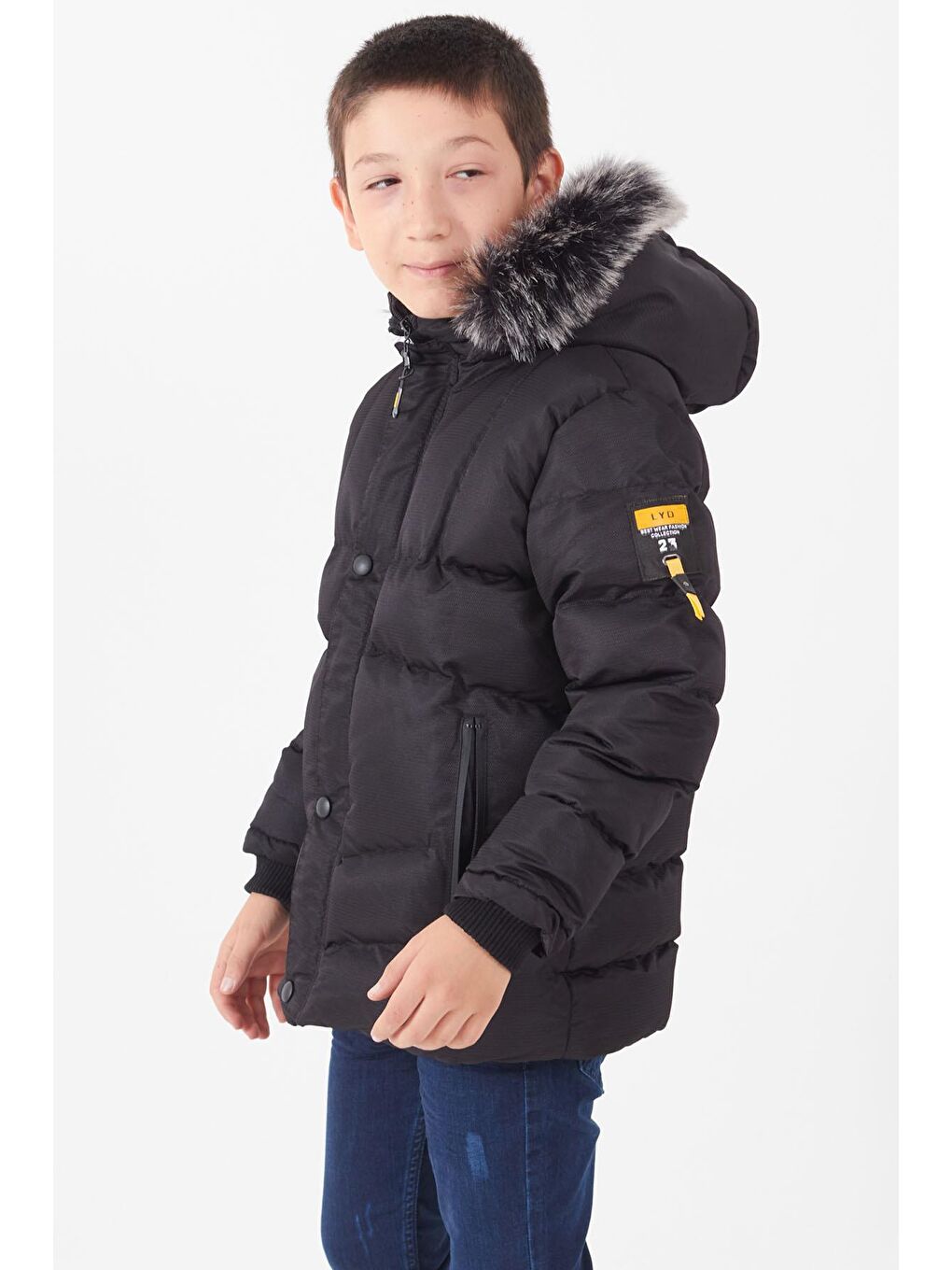 Siyah Erkek Çocuk Mont Omuz Logo Detaylı Kapüşonlu Şişme Mont 14537-3