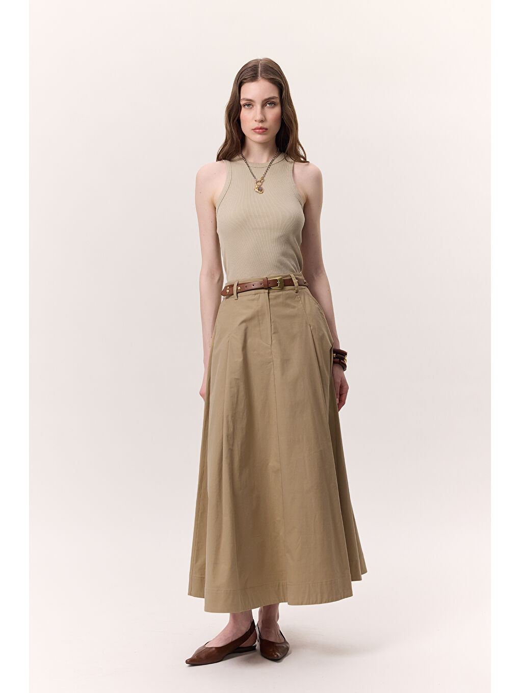 Bej Cep Detaylı Geniş Etek Kum-3