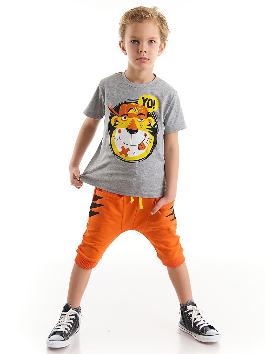 Denokids Karışık Yo Kaplan Erkek Çocuk T-Shirt Kapri Takım