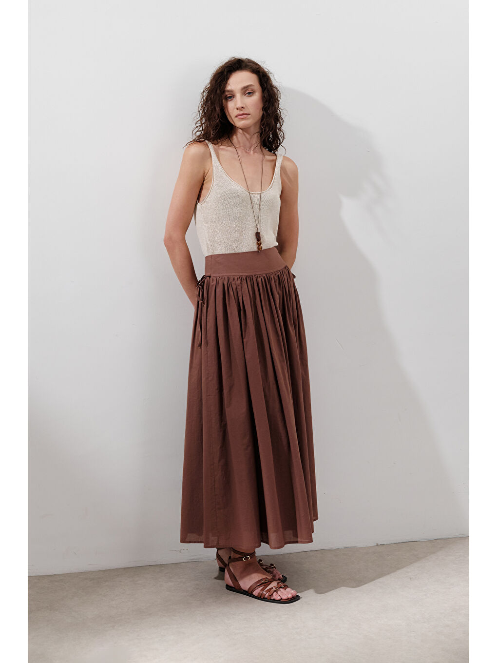 Kahverengi Bağlama Detaylı Geniş Etek Sıcak Kahve-4