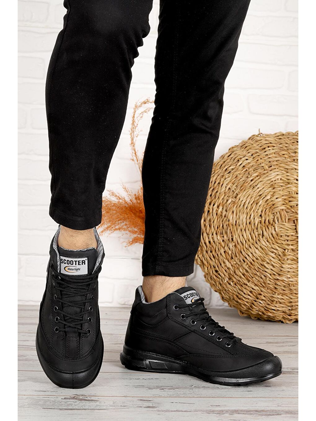 Siyah M1542 Su Geçirmez Deri Erkek Bot-1