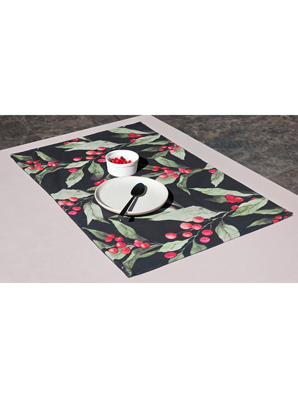 Beyaz Siyah-kırmızı Kokina yılbaşı çiçeği Desen 4 lü Amerikan servis , Placemat 30x50