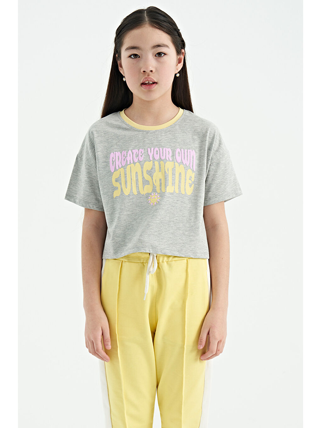 Gri Melanj Renkli Yazı Baskılı O Yaka Oversize  Kısa Kollu Kız Çocuk Tişört - 75111