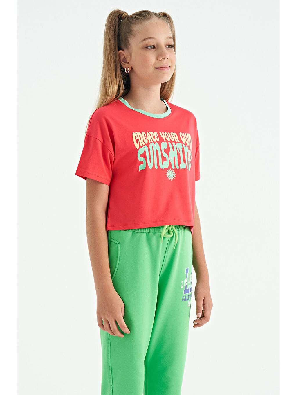 Pembe Rose Renkli Yazı Baskılı O Yaka Oversize  Kısa Kollu Kız Çocuk Tişört - 75111-4