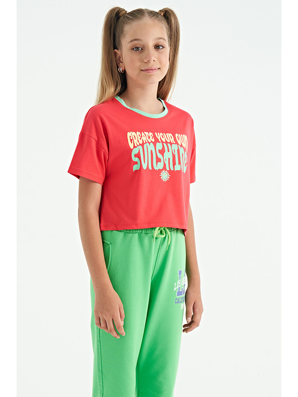 Pembe Rose Renkli Yazı Baskılı O Yaka Oversize  Kısa Kollu Kız Çocuk Tişört - 75111-6