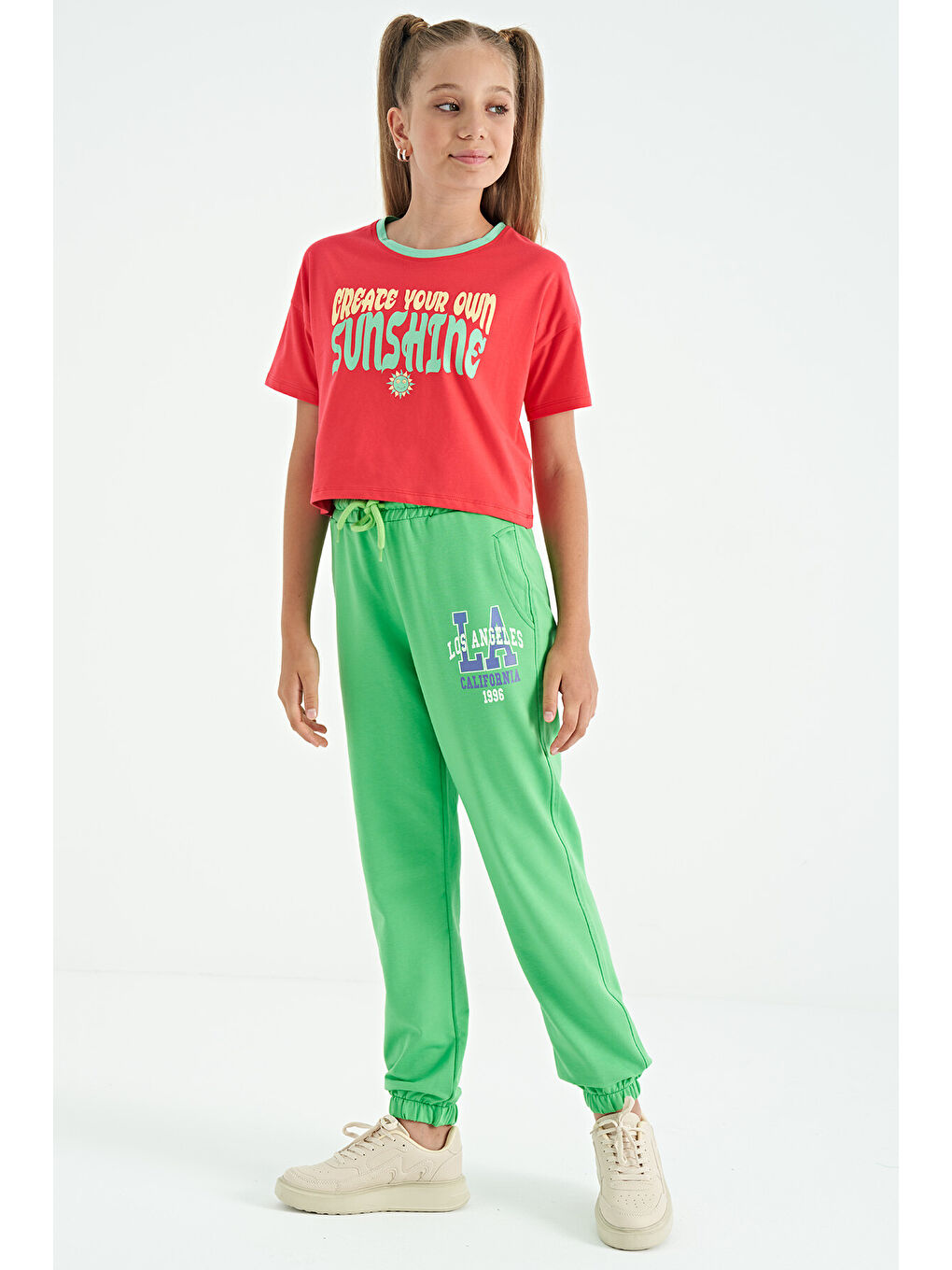 Pembe Rose Renkli Yazı Baskılı O Yaka Oversize  Kısa Kollu Kız Çocuk Tişört - 75111-8