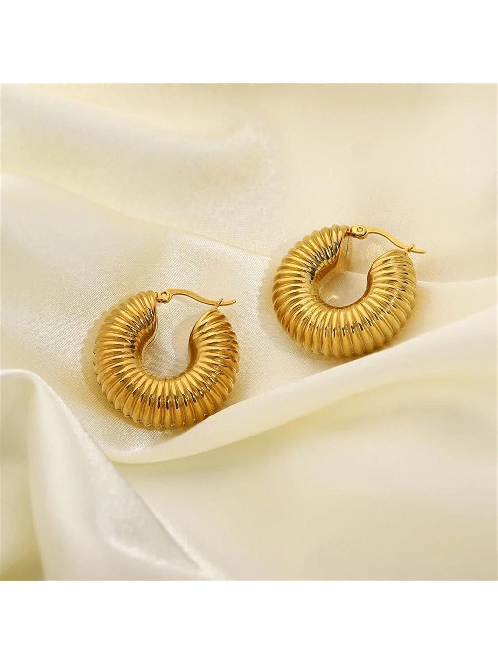 Karışık Gold Renk Kalın Sarmal Halka Küpe