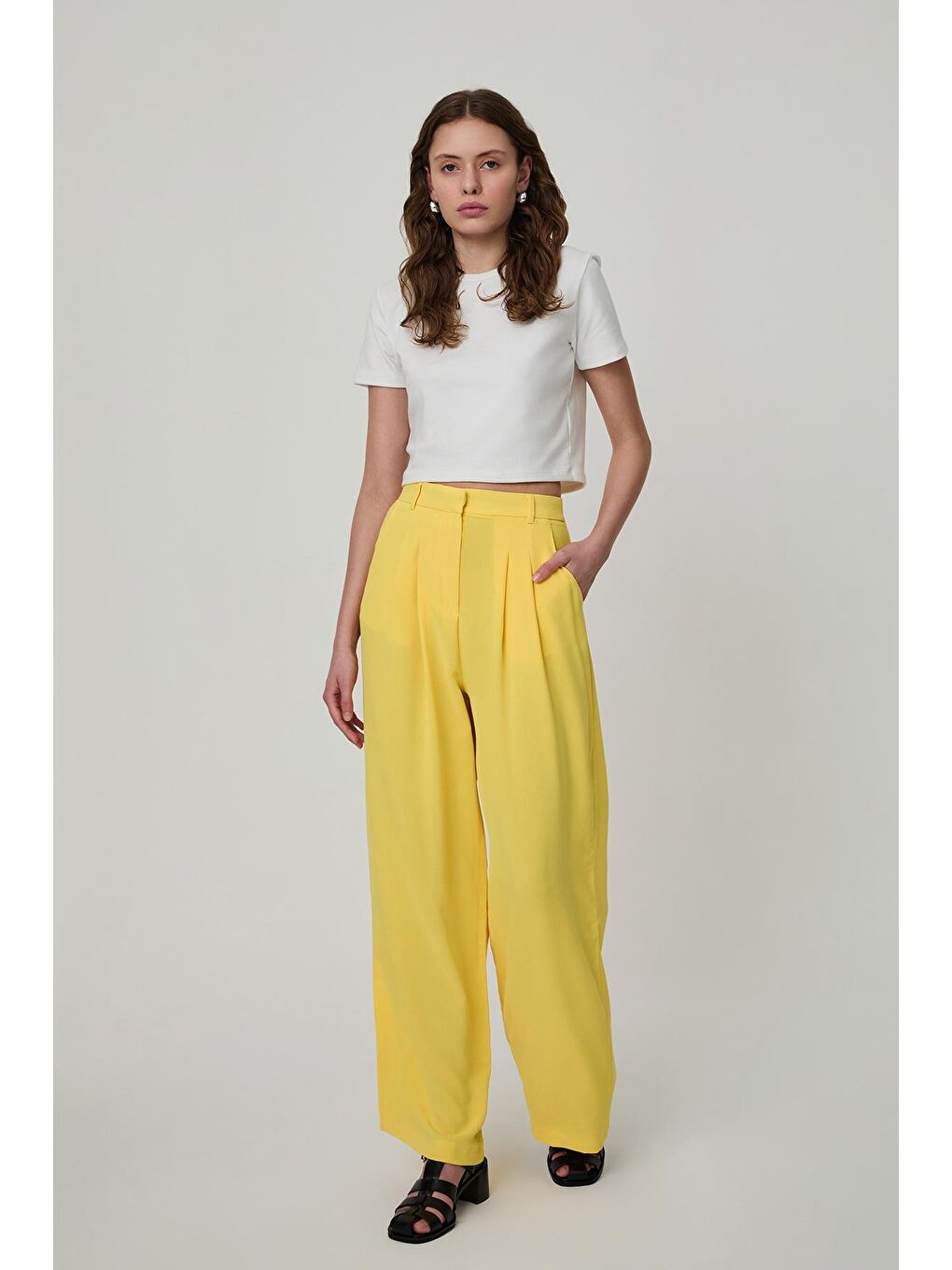 Pile Detaylı Cepli Palazzo Pantolon Sarı-3