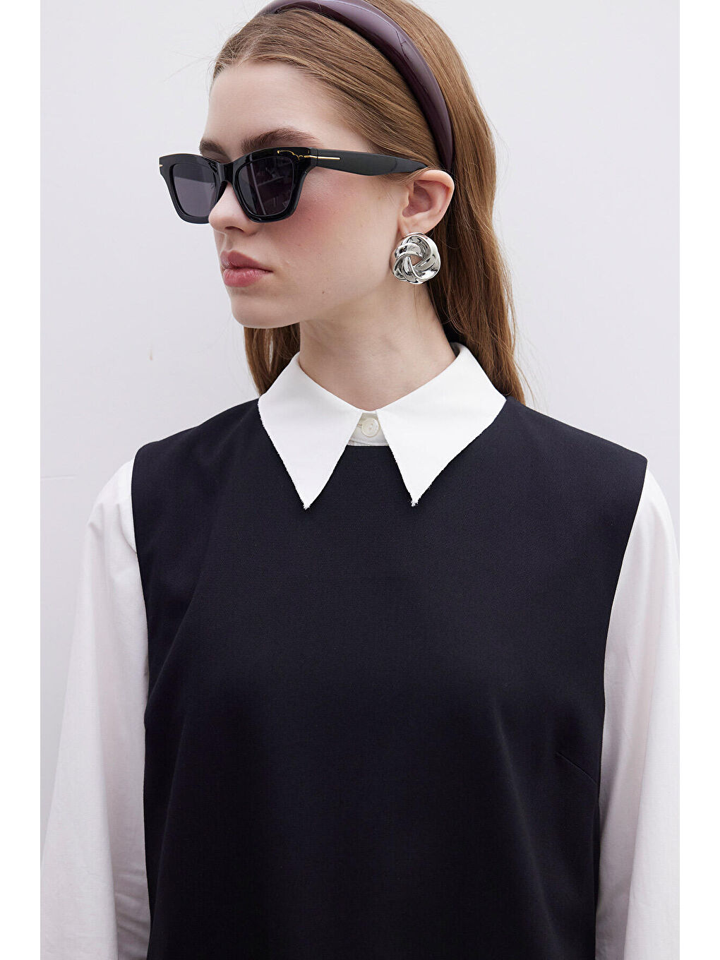 Kolsuz Minimal Siyah Elbise-5