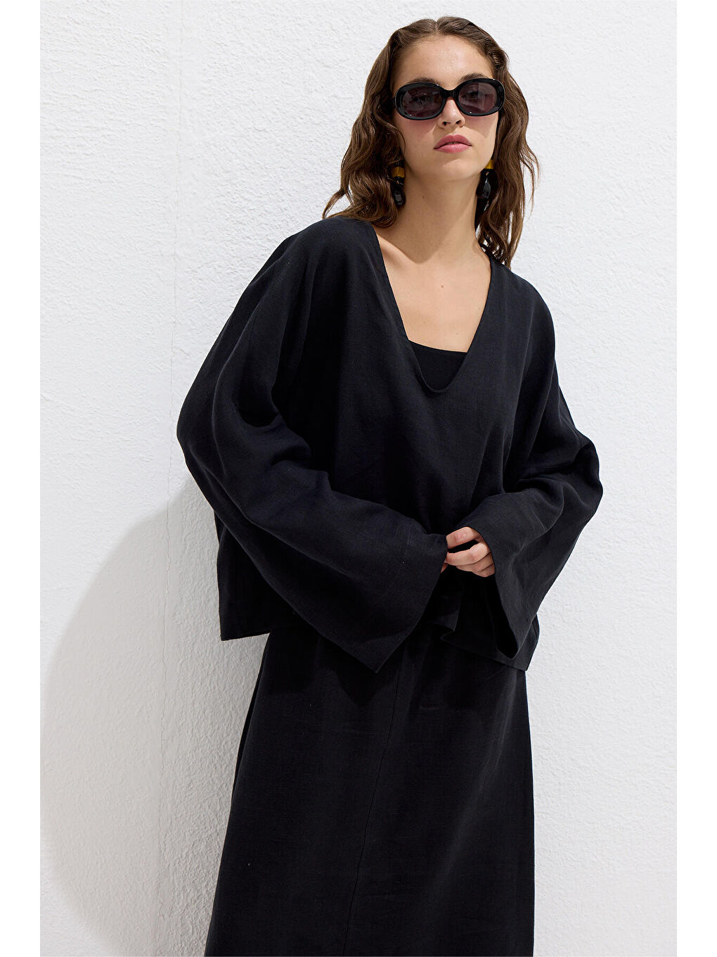 Premıum V Yaka Keten Bluz Siyah