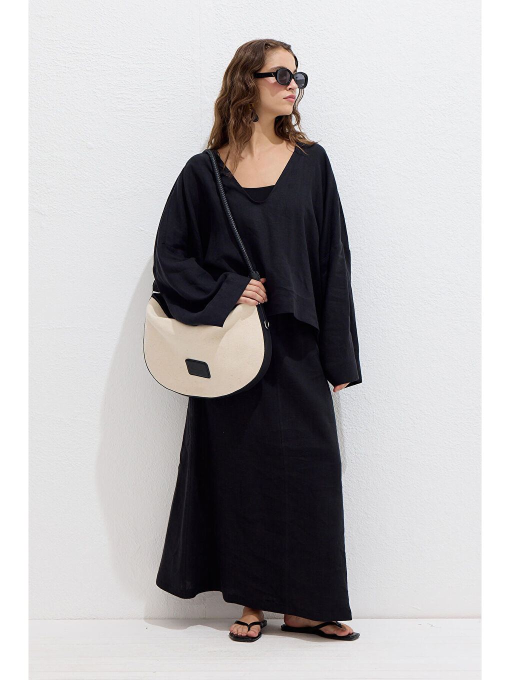 Premıum V Yaka Keten Bluz Siyah-1