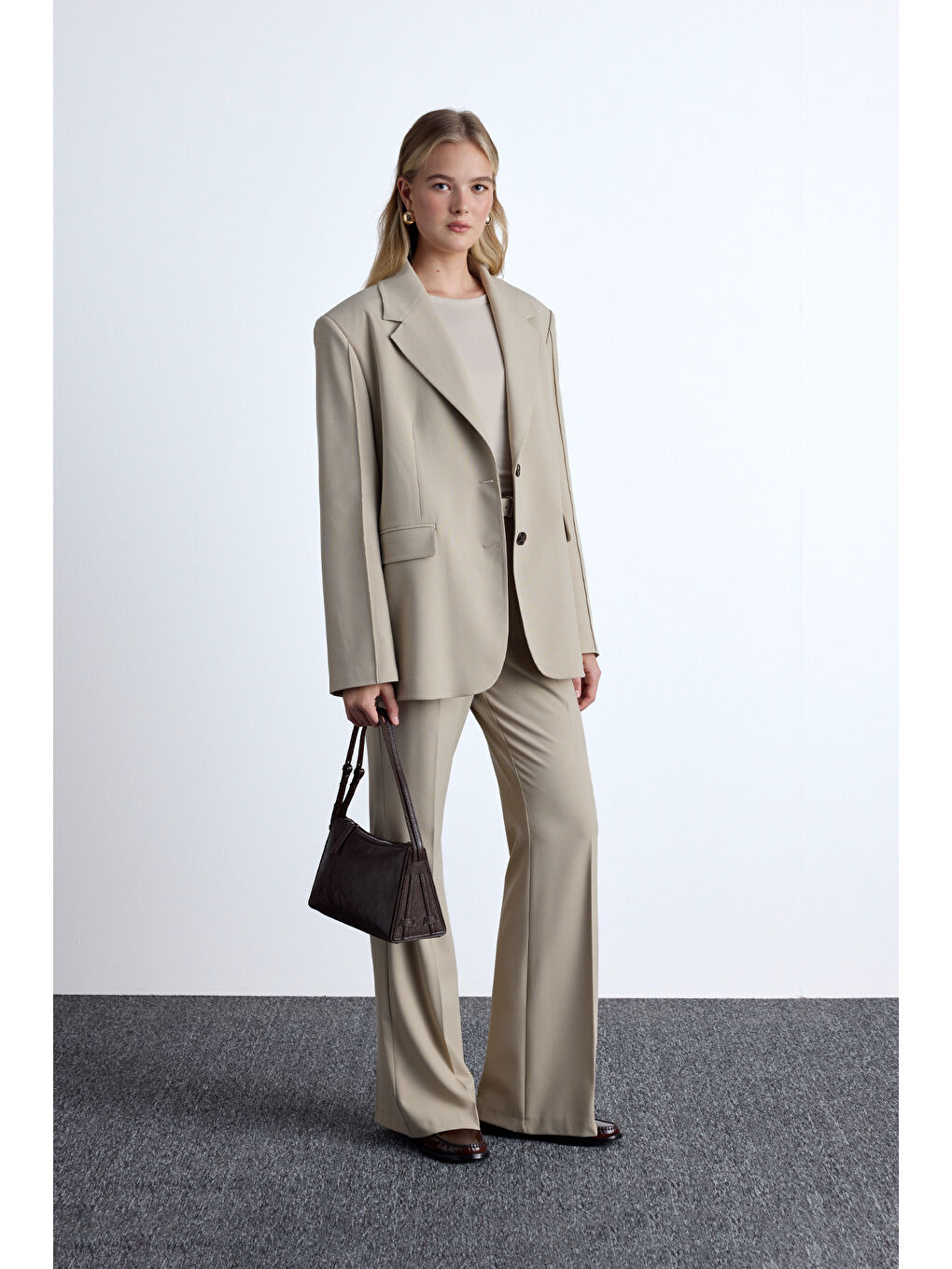 Flare Paça Klasik Pantolon Bej-1