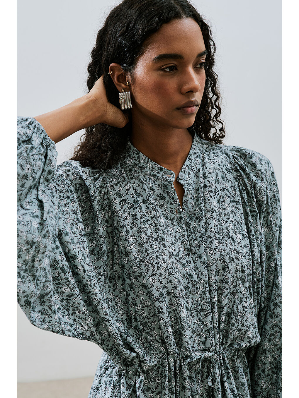 İndigo Desenli Viskon Bağlamalı Elbise Lıly Indıgo-3