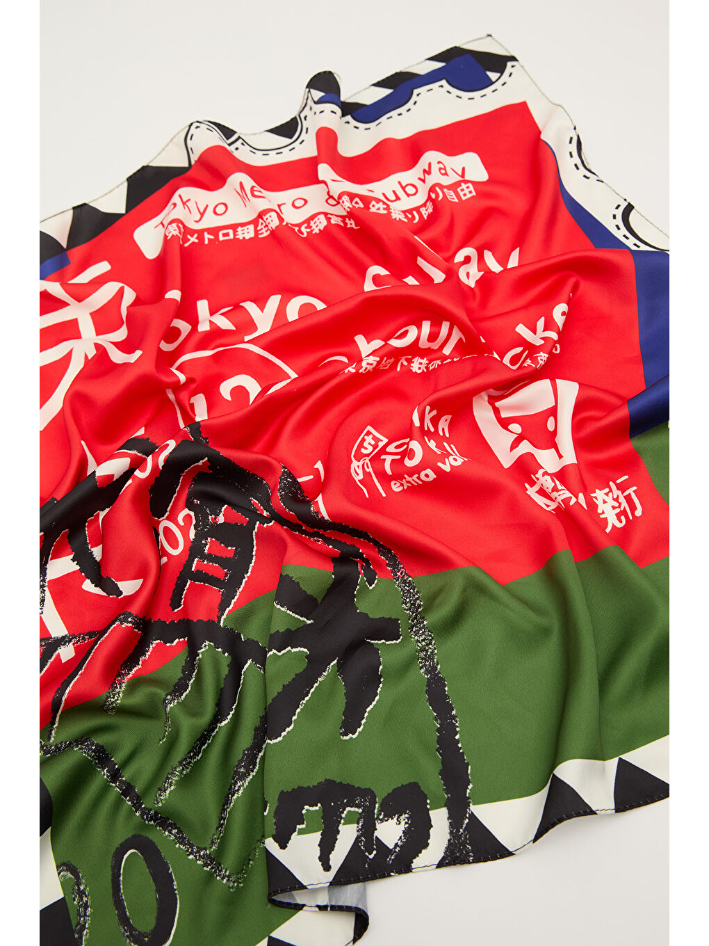 Karışık Desenli Saten Boyun Fuları Subway-Kırmızı-2