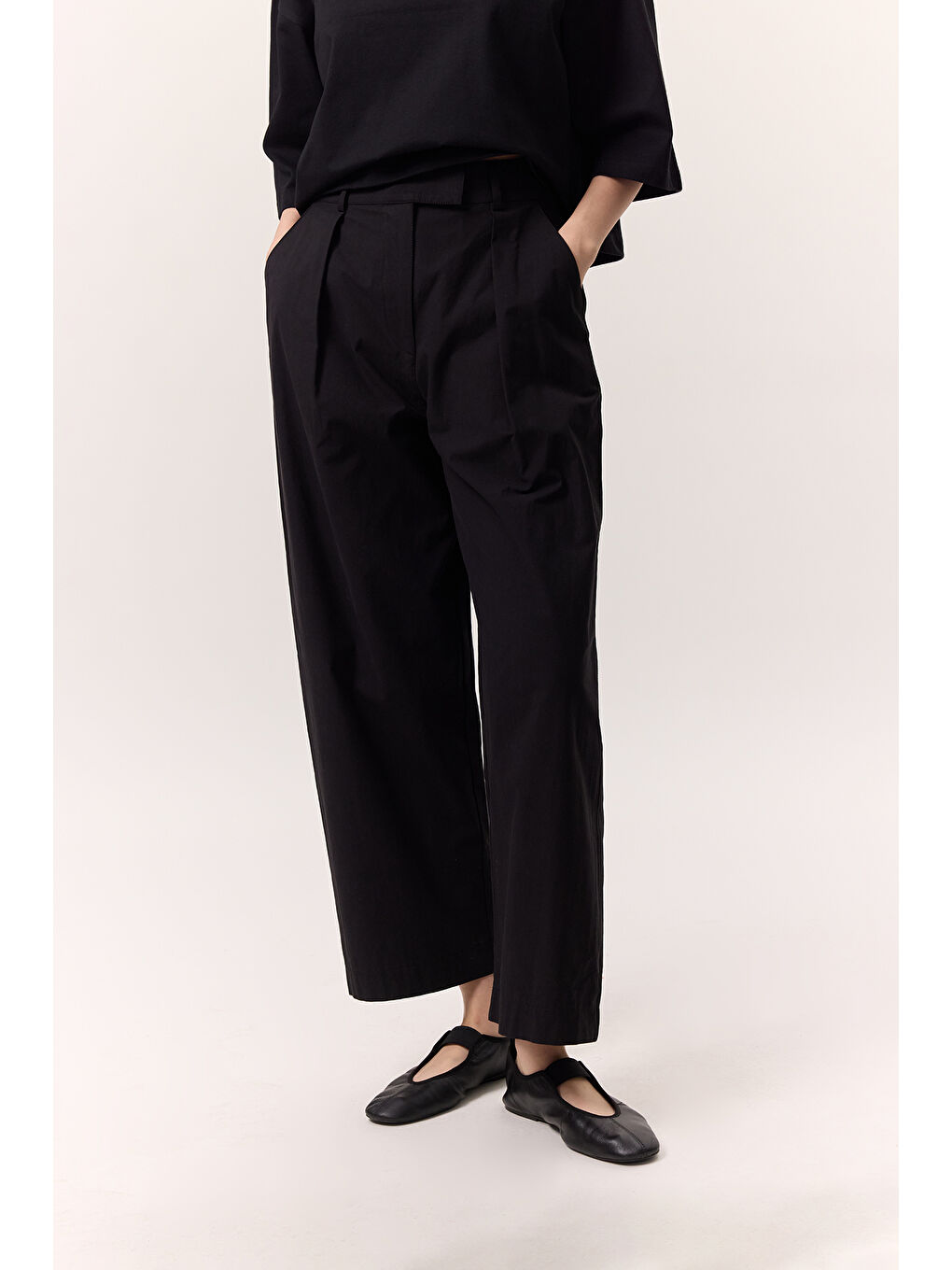 Pileli Gabardin Pantolon Siyah-4