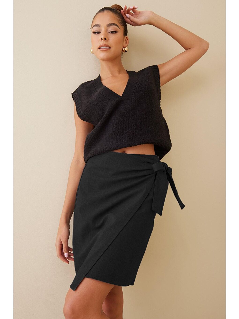 Kadın Siyah Basic Bağlamalı Kumaş Etek Mg1458
