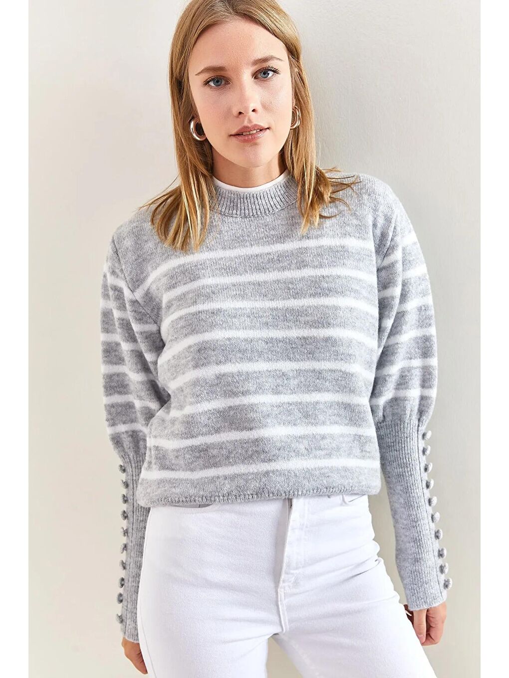 Gri Kadın Kol Düğmeli Çizgili Triko Kazak-1