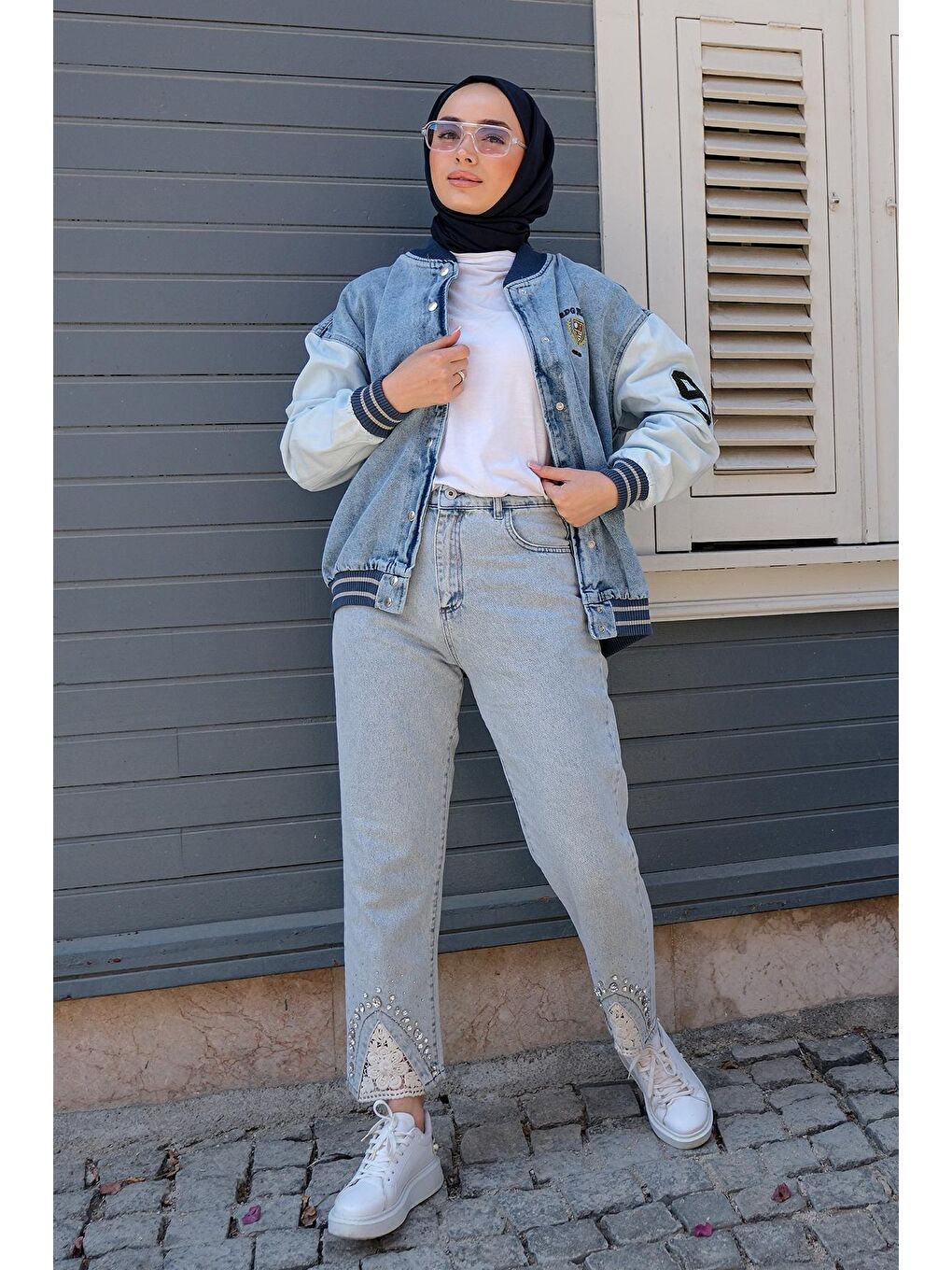 Kol ve Etek Ucu Lastikli Çıtçıtlı Denim Ceket Mavi-4